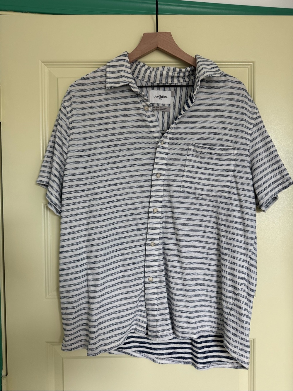 Goodfellow & Co Short Sleeve Striped Button-Down Shirt - White & Navy